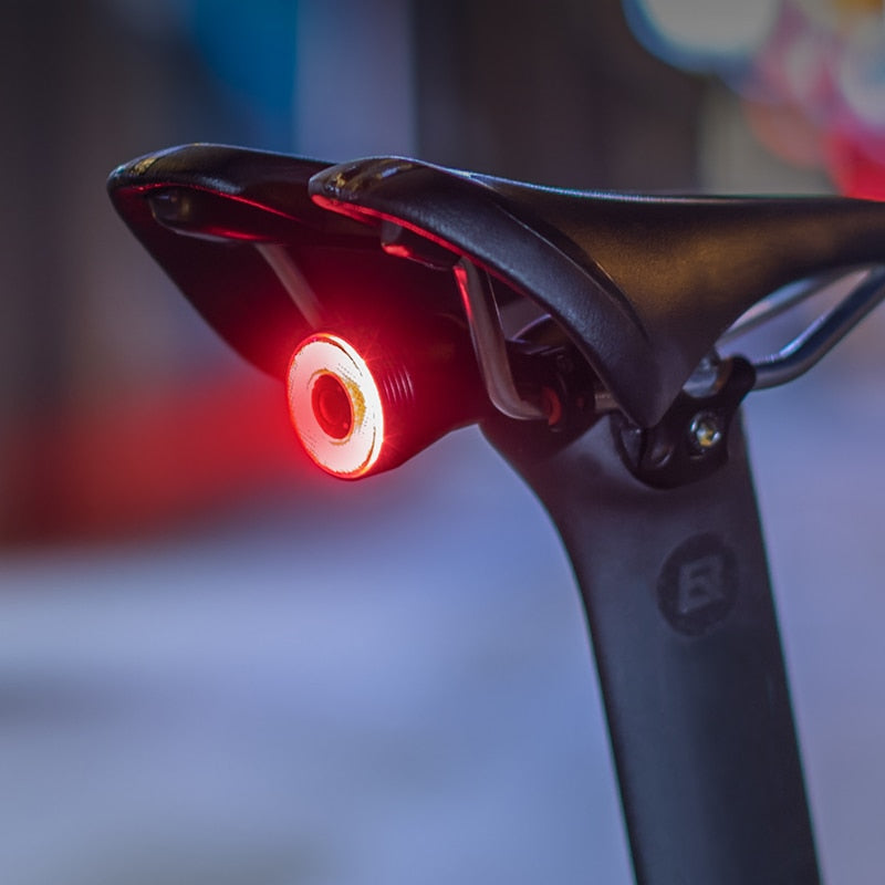 ROCKBROS Q5 Luz de led traseira, luz de detecção de freio automático, inteligente, Ciclismo, Mountain Bike Luz Traseira