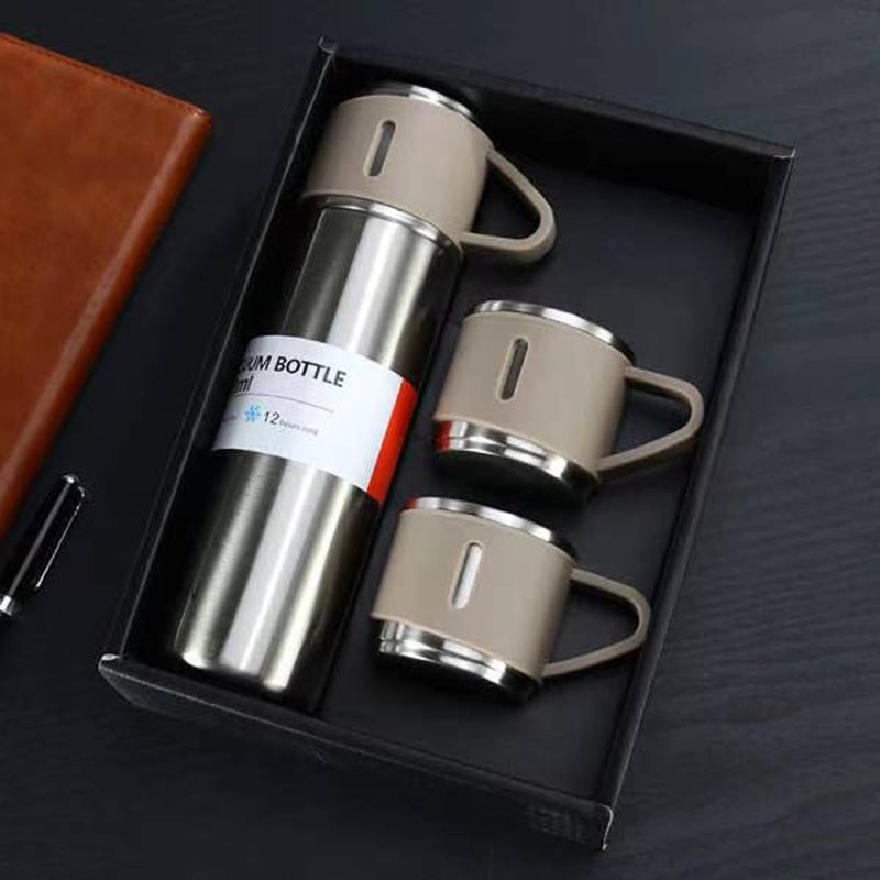 Garrafa térmica com caneca, para viagem