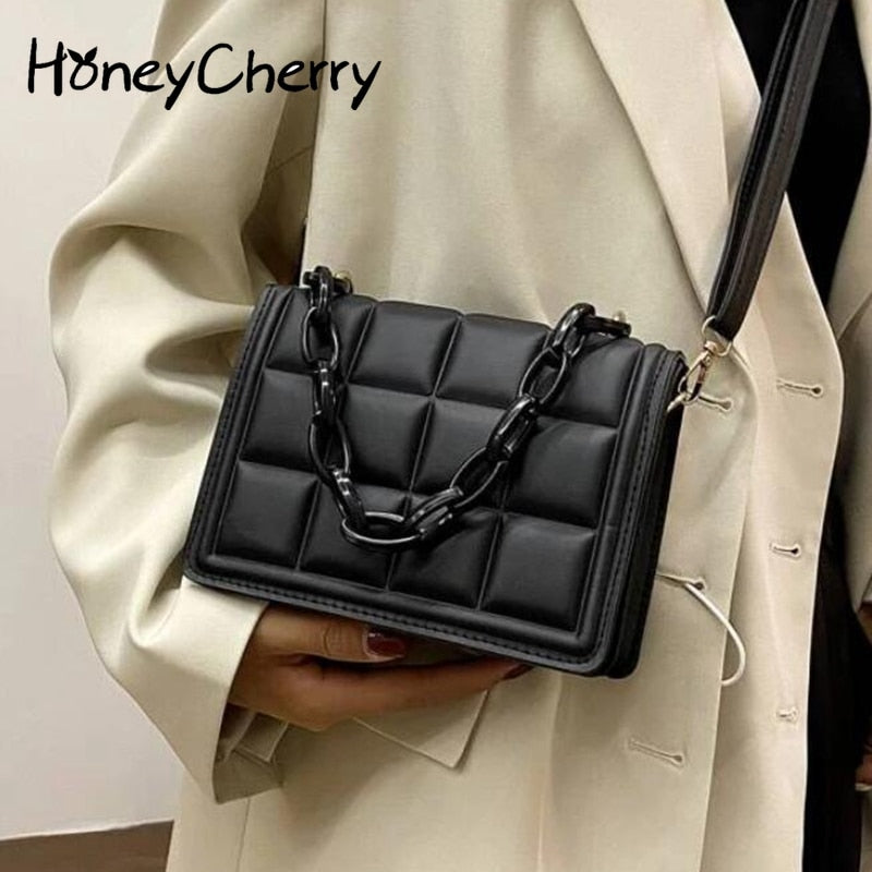 Bolsa transversal Honeycherry Geo com aba em relevo mini bolsas femininas bolsa transversal